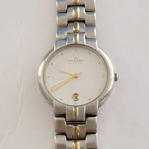 Skagen Womens Watch White Dial Silver Case Stainless Bracelet Quartz Analog